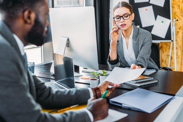 Utilité des services externes pour gérer ses documents professionnels
